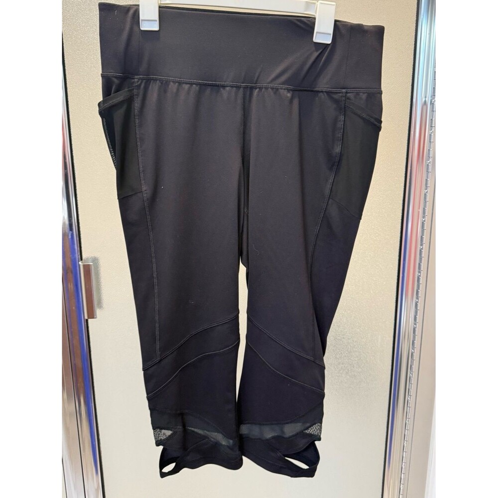 LIVI Active by lane Bryant 18/20 black leggings